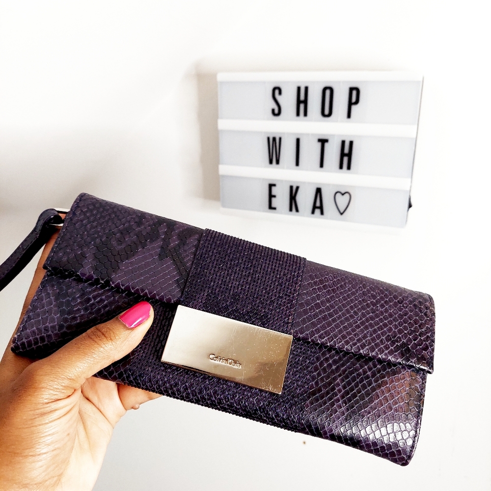 Calvin klein clutch wristlet